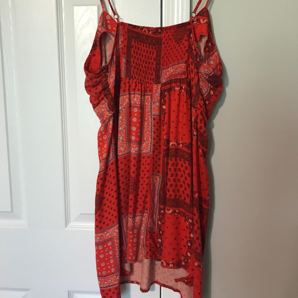 Red Dress - Picture 3 of 5